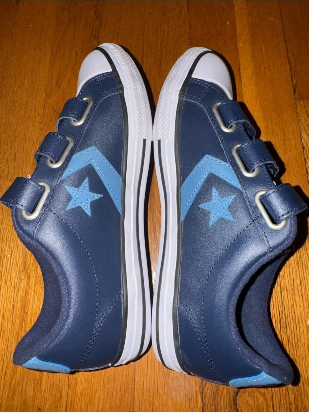 Converse junior star